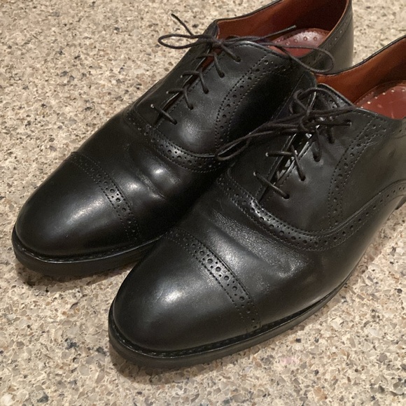 Men’s 9.5B Allen Edmonds Van Ness Black Leather Cap Toe Oxford - Picture 12 of 13